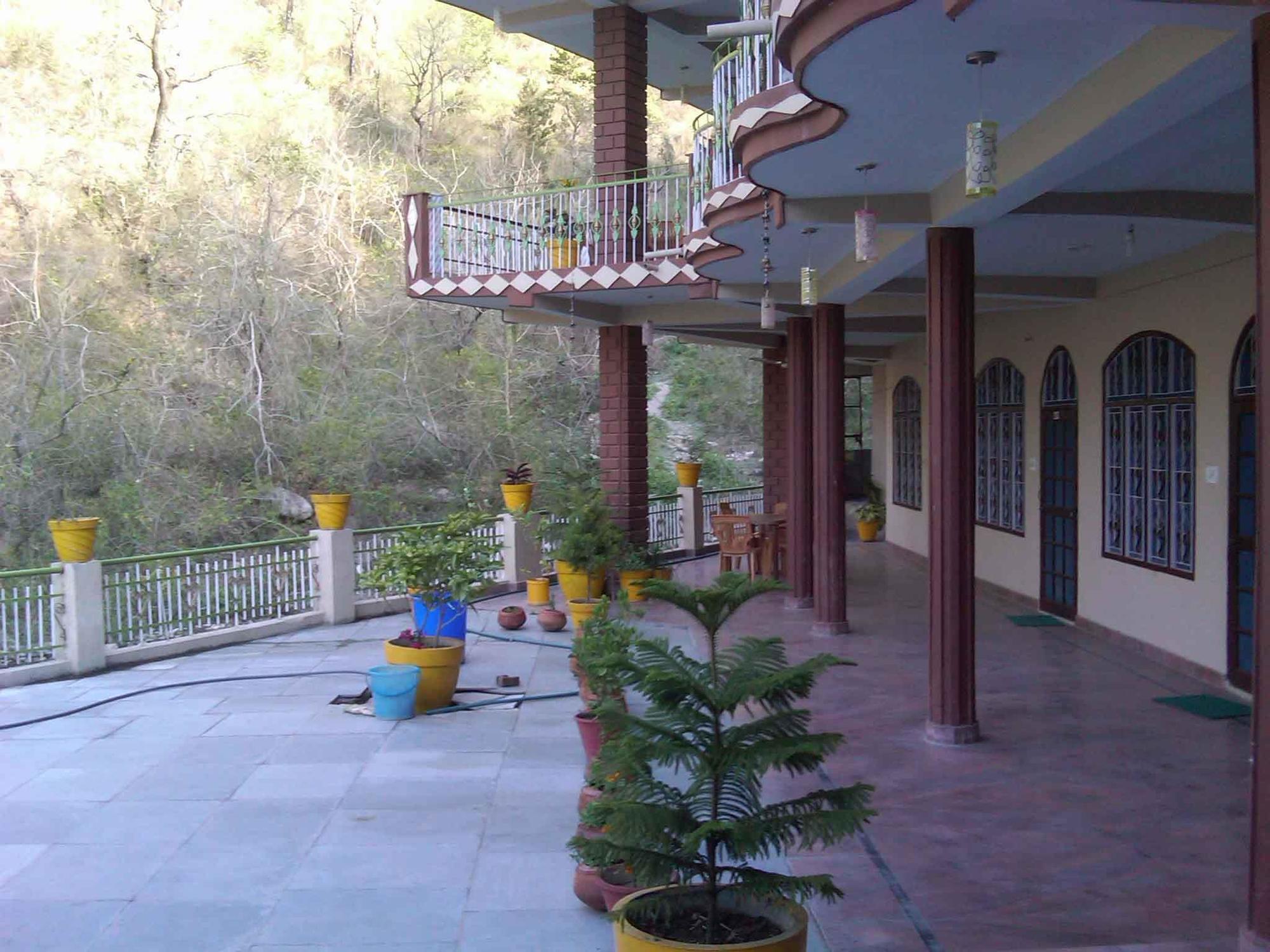 Rishikesh Sadan A Yoga & Spritual Retreat Otel Tapovan Dış mekan fotoğraf